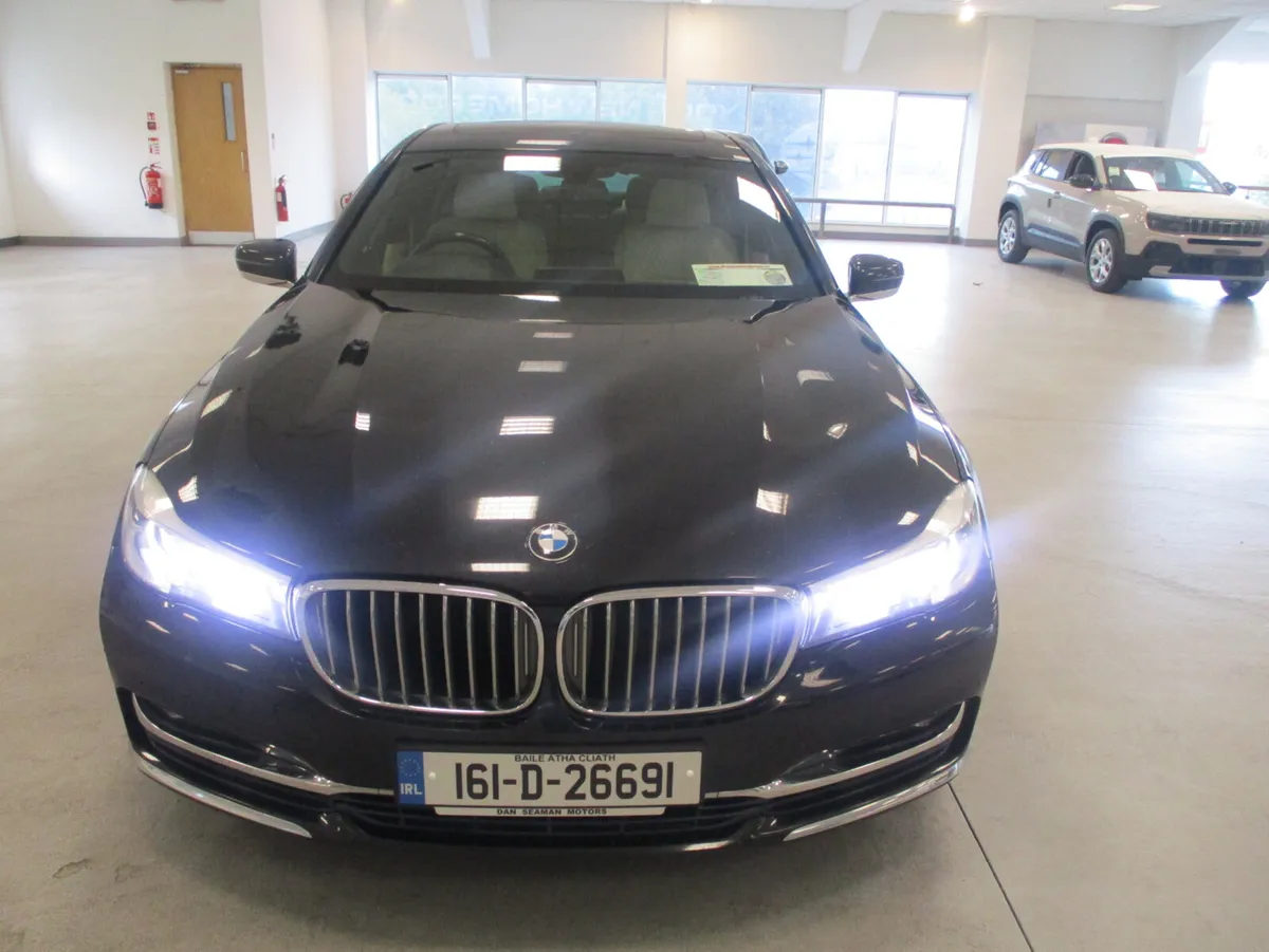 BMW 7-Series LWB T/DSL EXTRAS 2016 - Image 3