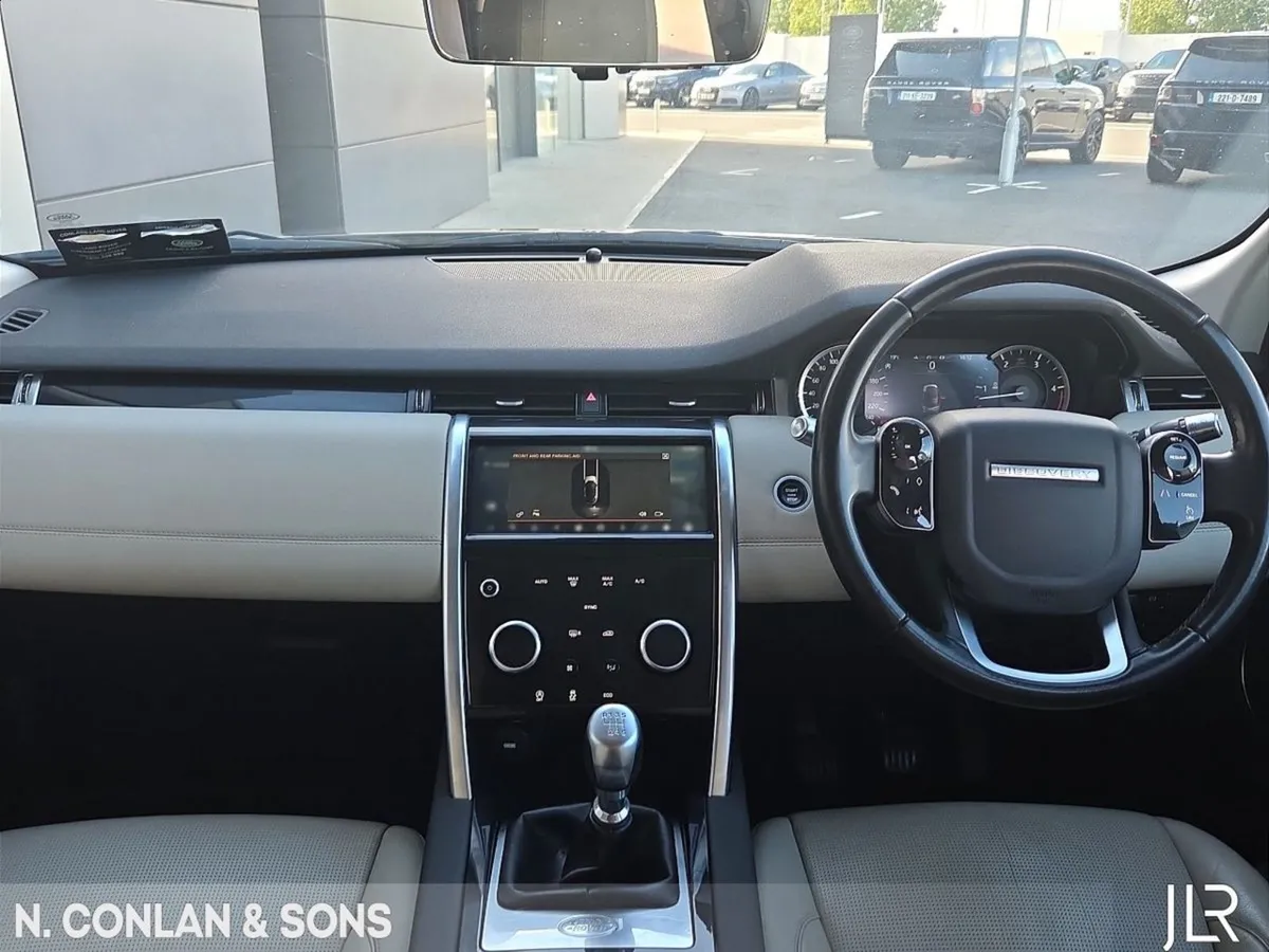 Land Rover Discovery Sport 2.0d 150BHP Manual S - Image 4