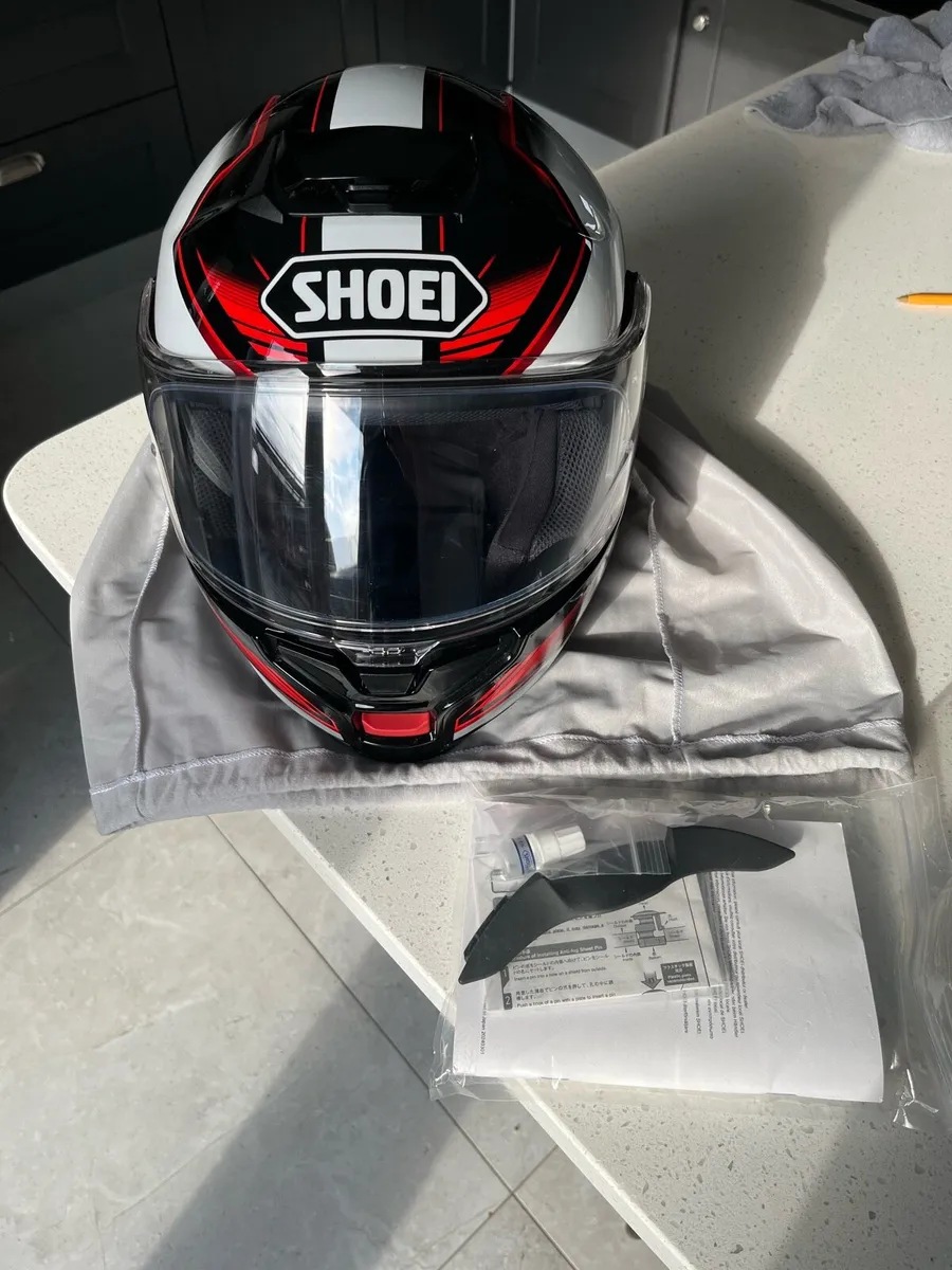 Shoei Neotec 3 grasp - Image 1