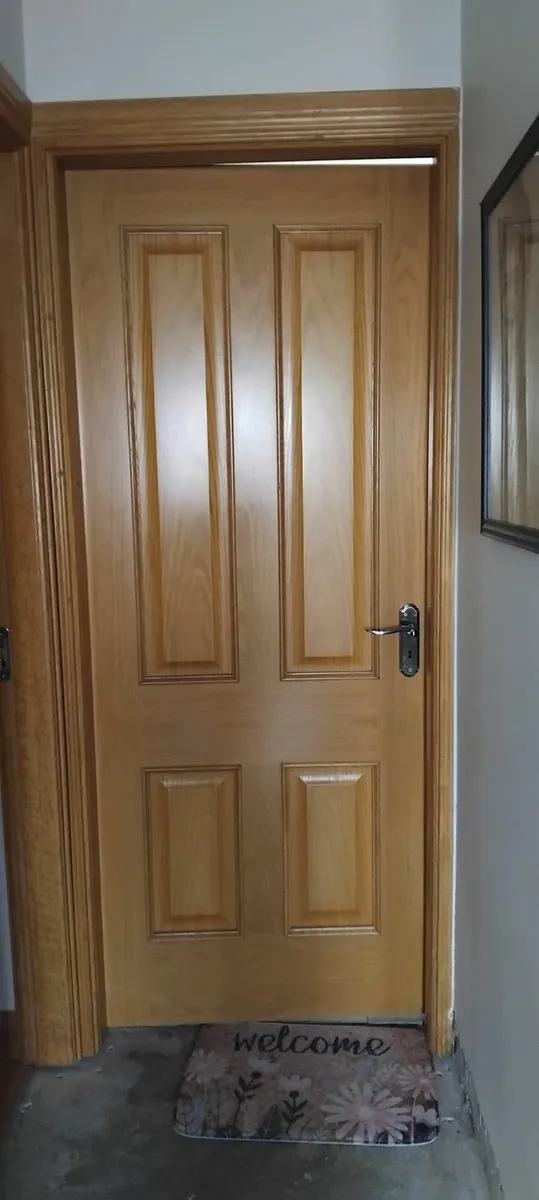 Internal oak laminate doors - Image 4