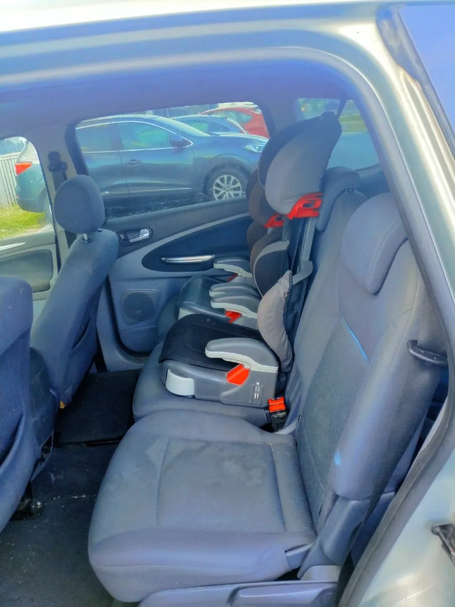Ford S-Max 2009 - Image 4