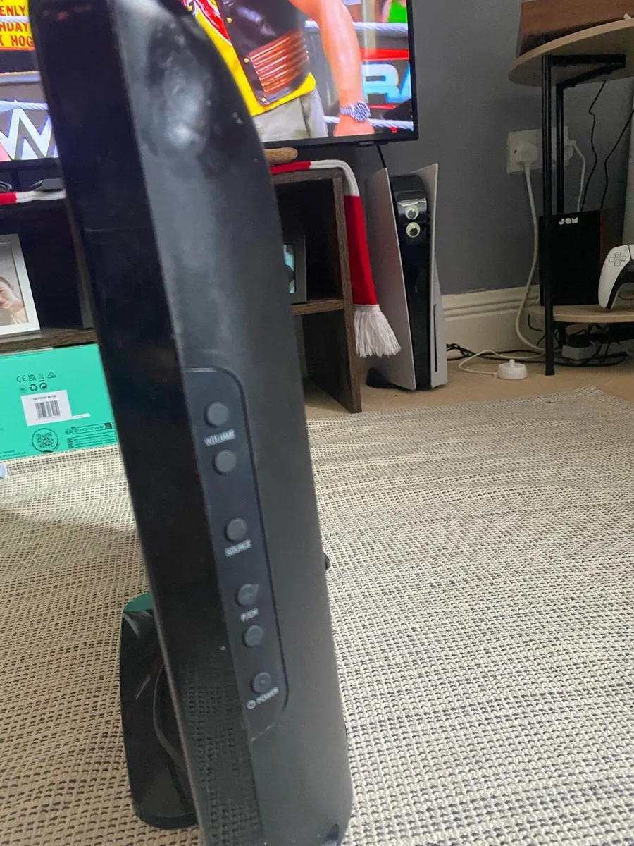 Philips Television - Image 2