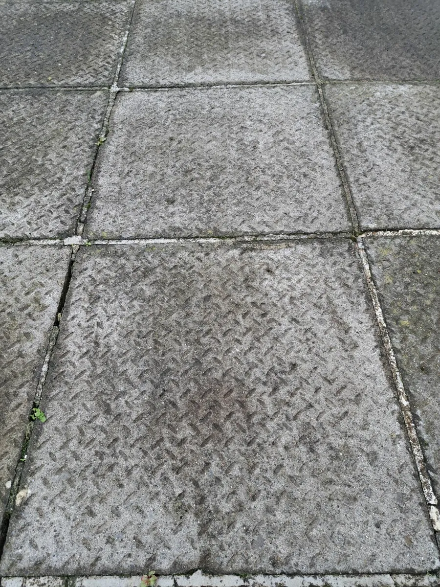 Patio Slabs - Image 4