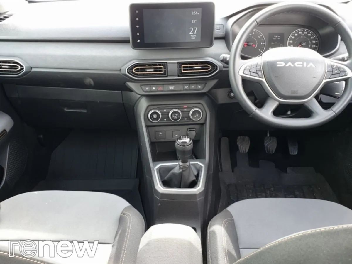 Dacia Sandero Stepway TCe 90 Stepway Extreme - Image 4