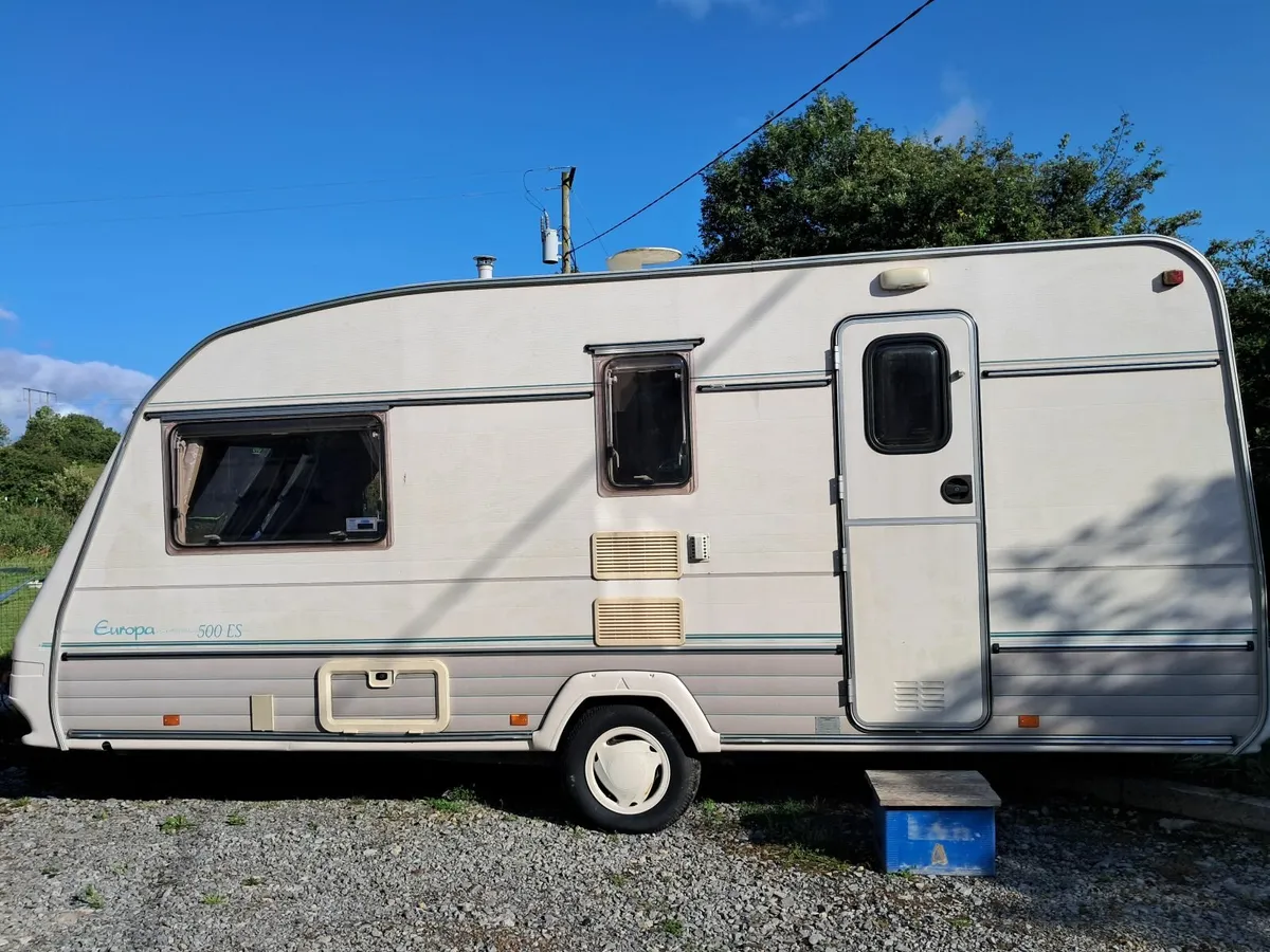Caravan - Image 3