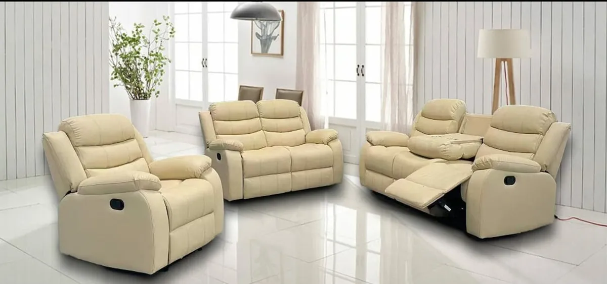 "Lovely Cream Leather Recliner Roma " - Image 2