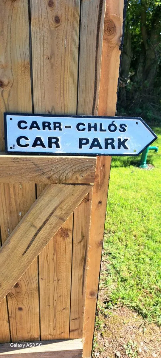 Car park cast iron sign - Image 2
