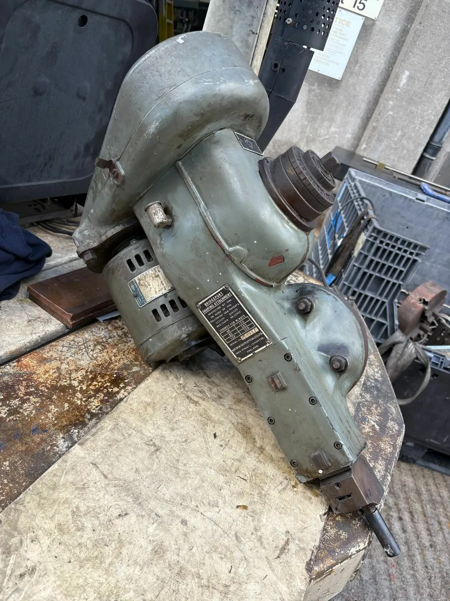 Bridgeport Slotting Head - Image 1