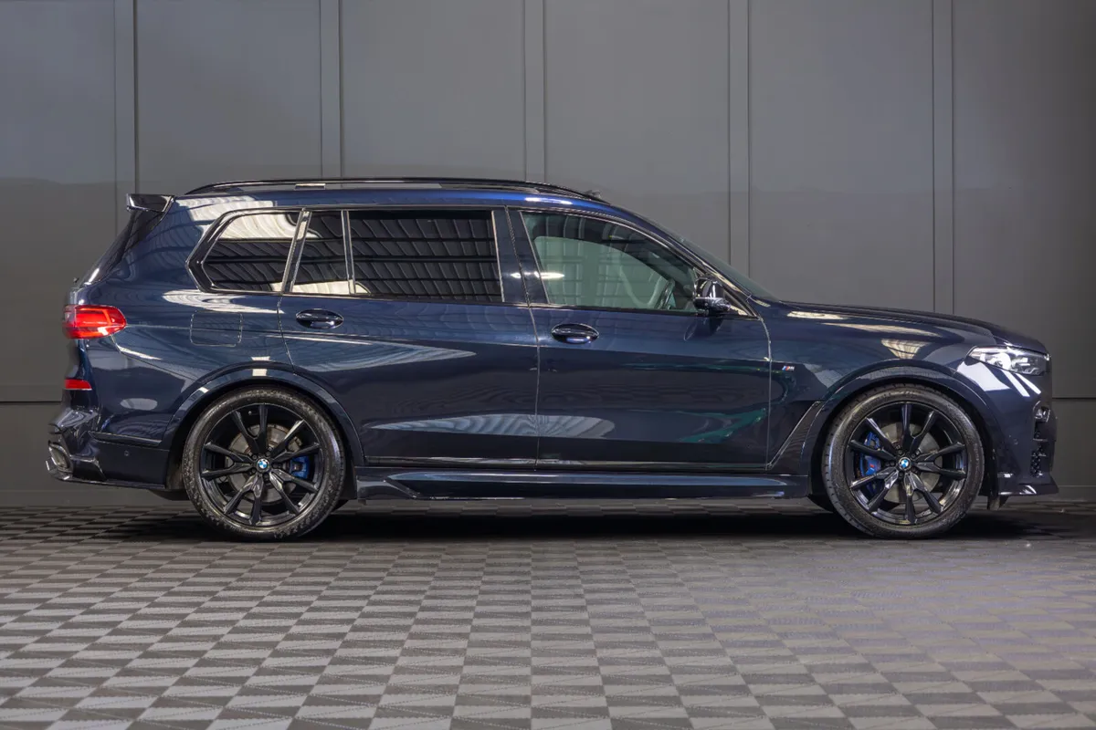 2020 BMW X7 X-Drive 30d M-Sport 5 Seat N1 Crewcab - Image 2