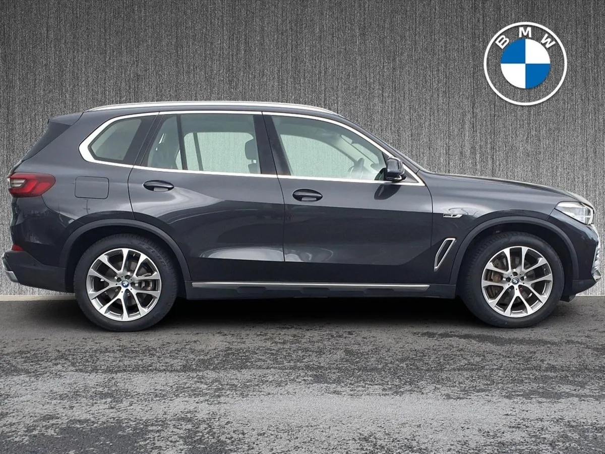 BMW X5 Xdrive45e Xline - Image 3
