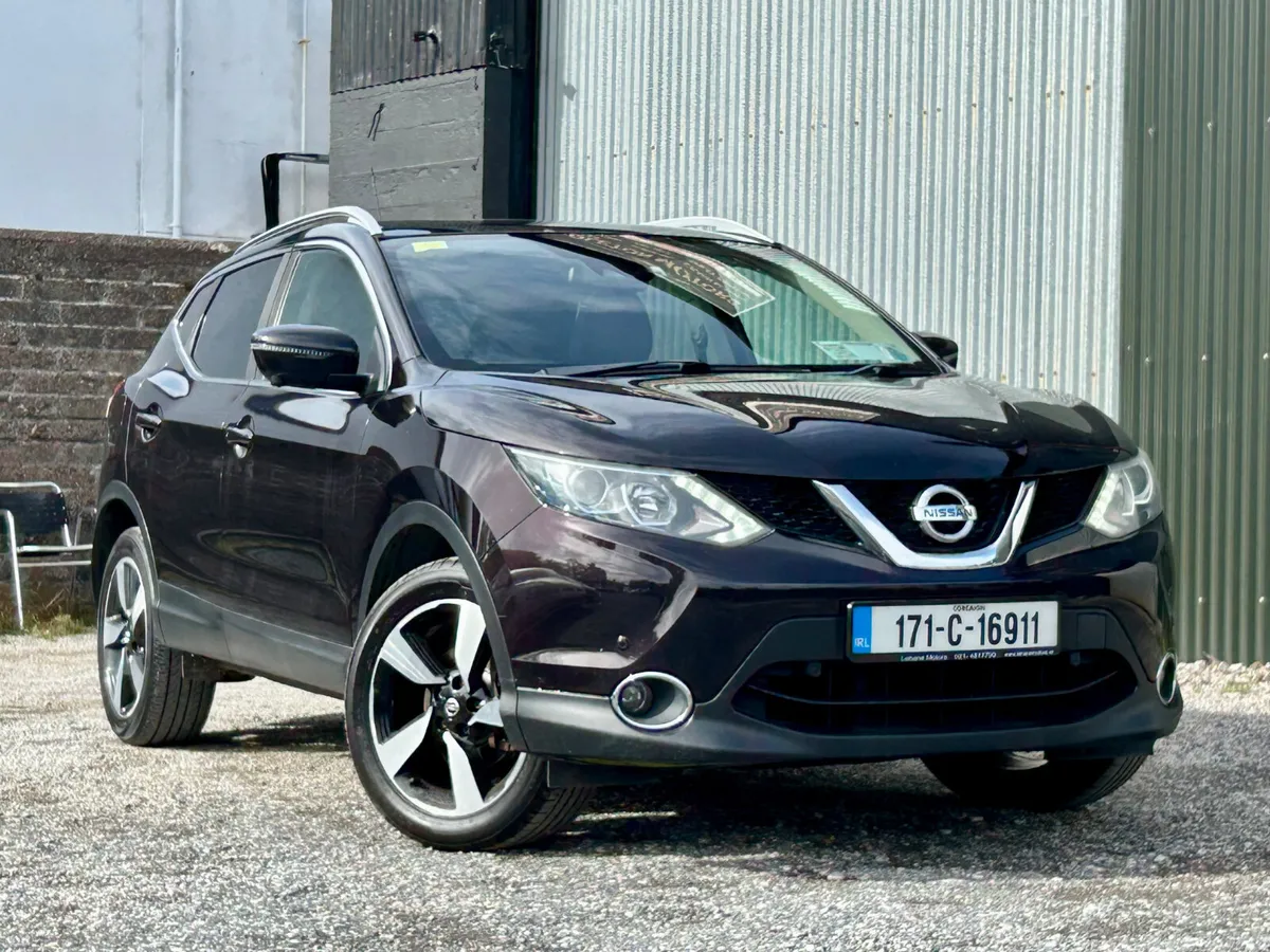 Nissan Qashqai 2017 high spec - Image 1