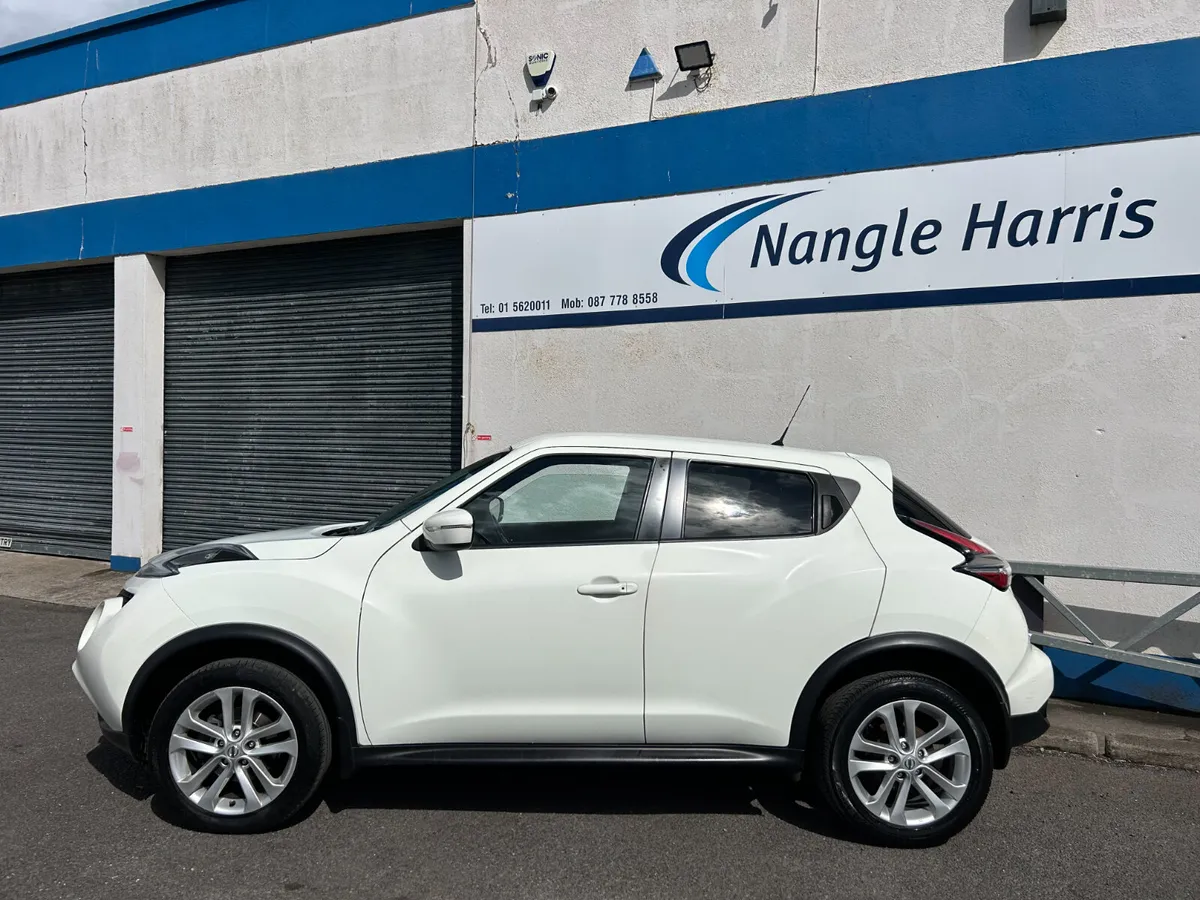 Nissan Juke ONE OWNER LOW KMS - Image 2