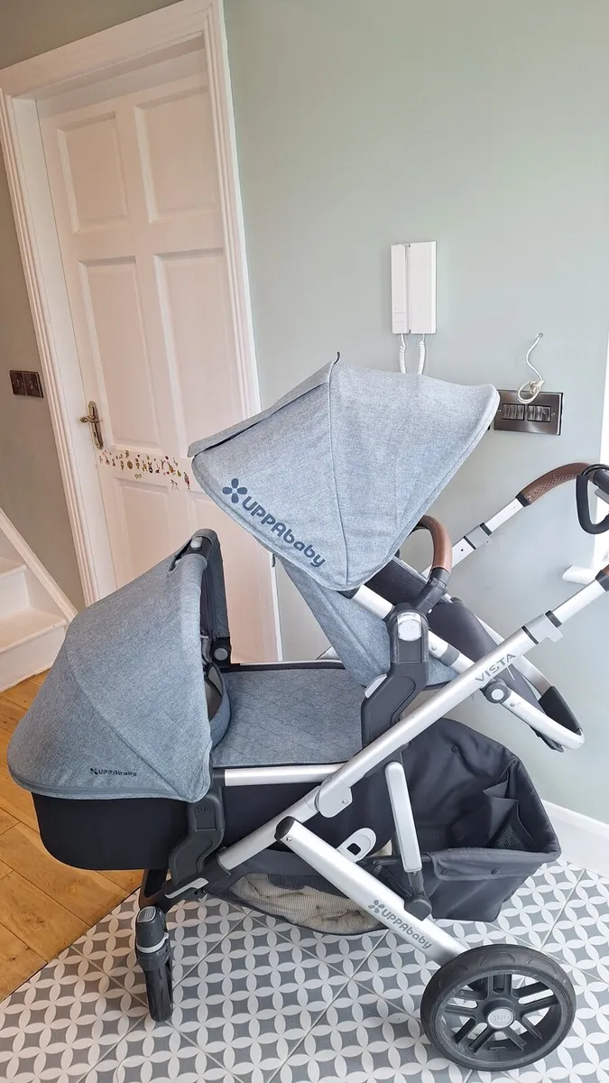 Uppa Baby Travel System - Image 2