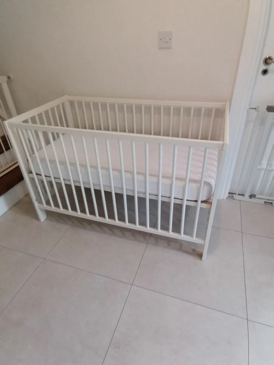 Cot - Image 2