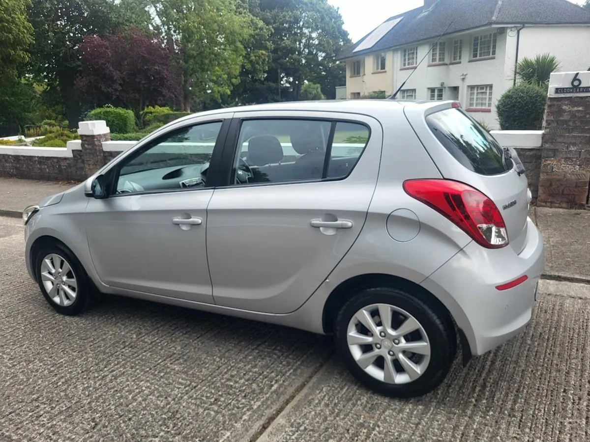 Hyundai i20 AUTOMATIC: 80,000 kms | New NCT | FSH - Image 2