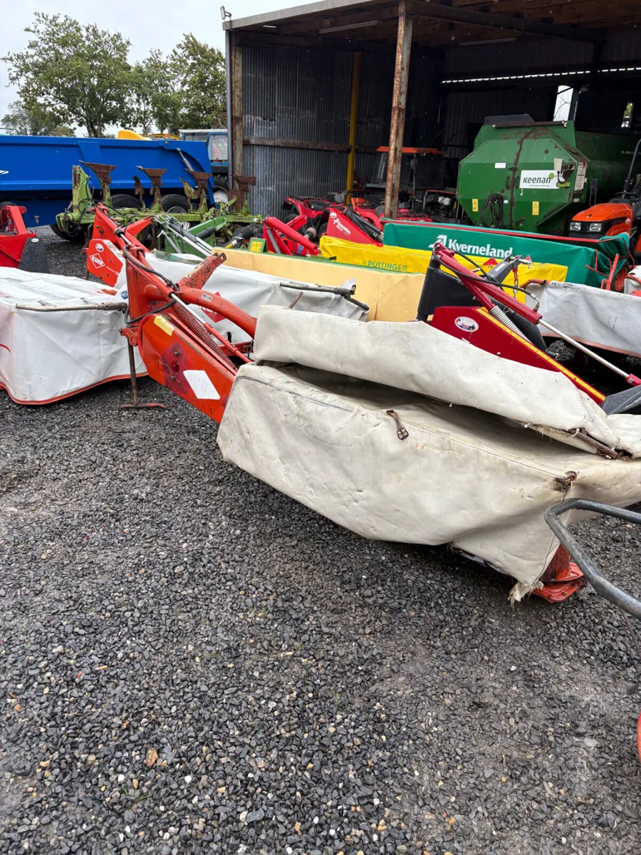Kuhn Disc Mower - Image 4