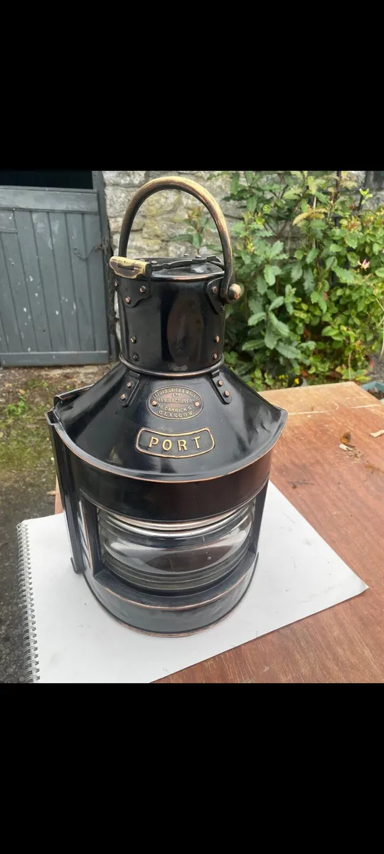 Old  original  brass  ship lamp - Image 1
