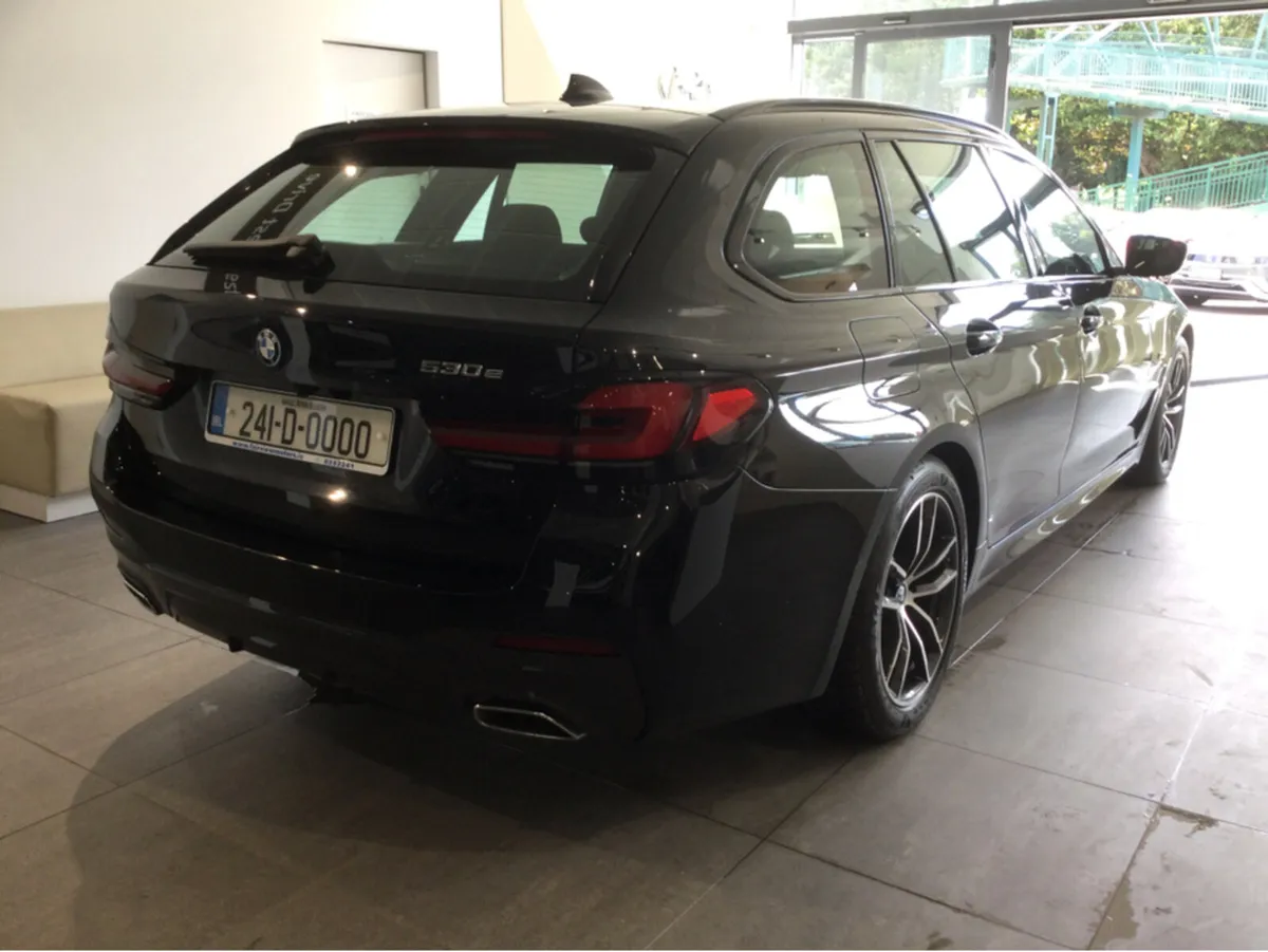 BMW 5-Series 530e M SPORT Estate - Image 2