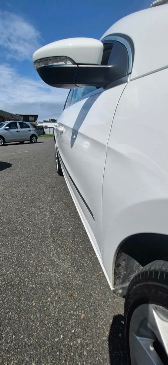 VW CC 1.8TSI DSG - Image 3