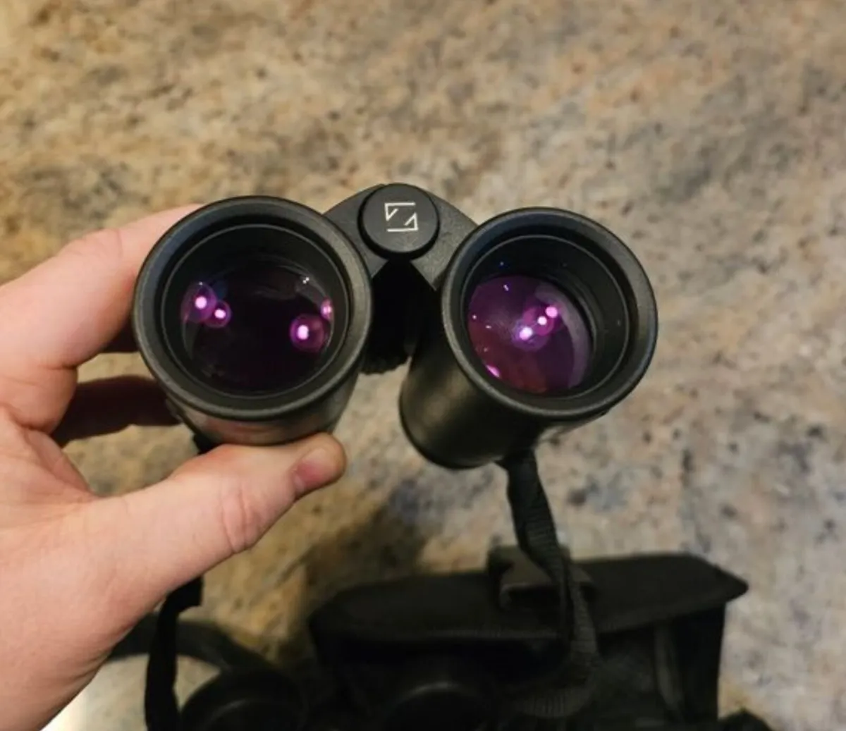 Zeiss Victory T* FL 8 x 32 Binoculars Boxed - Image 2