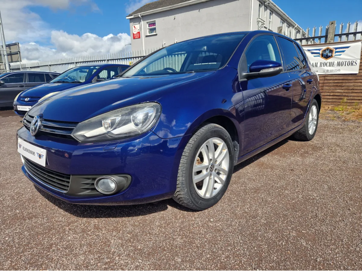 Volkswagen Golf 1.2 PETROL AUTO - Image 4