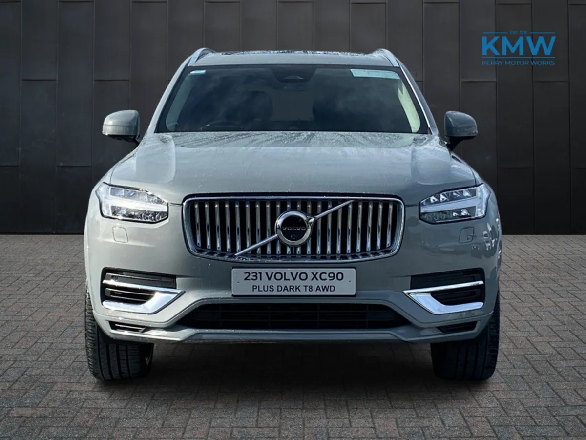 Volvo XC90 Plus DarK T8 AWD 455BP.. Huge spec - Image 3
