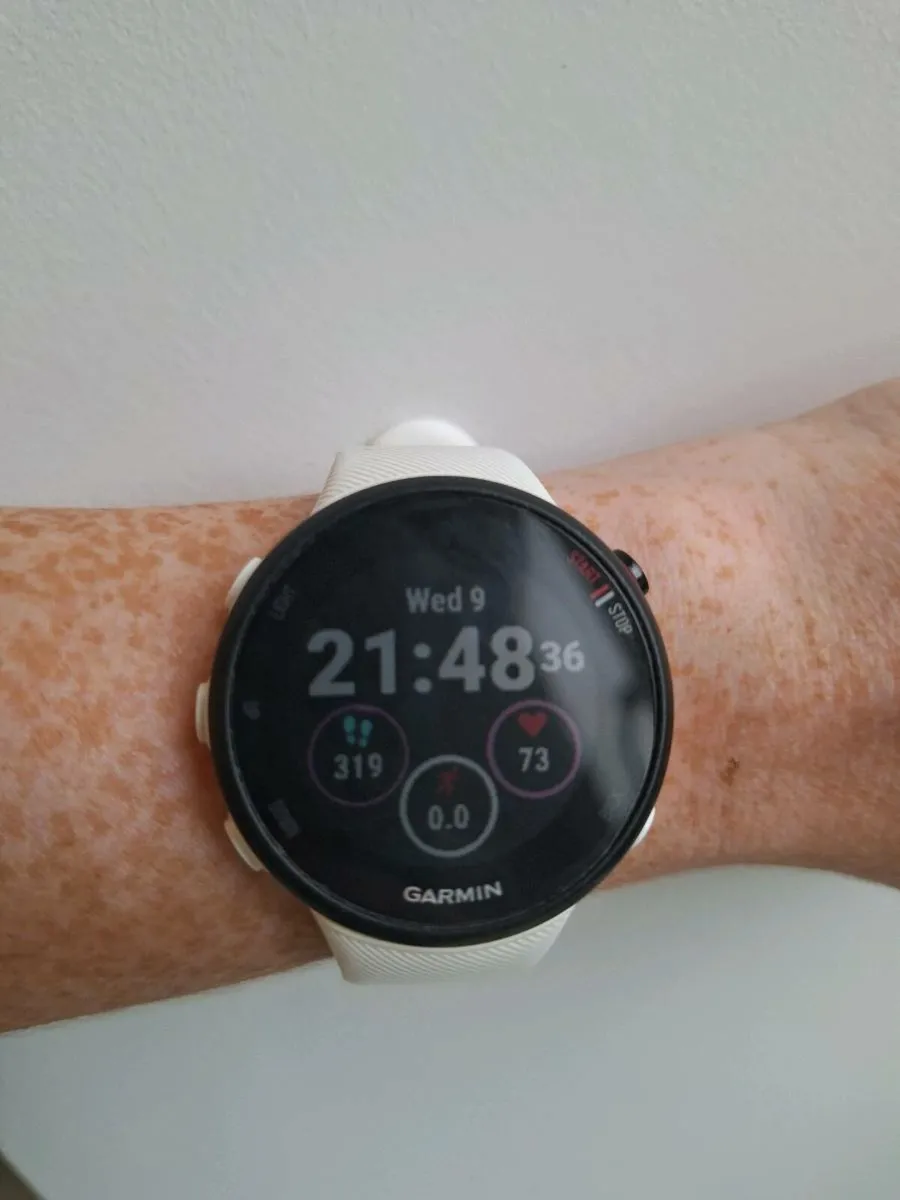 Garmin forerunner 45 watch - Image 1