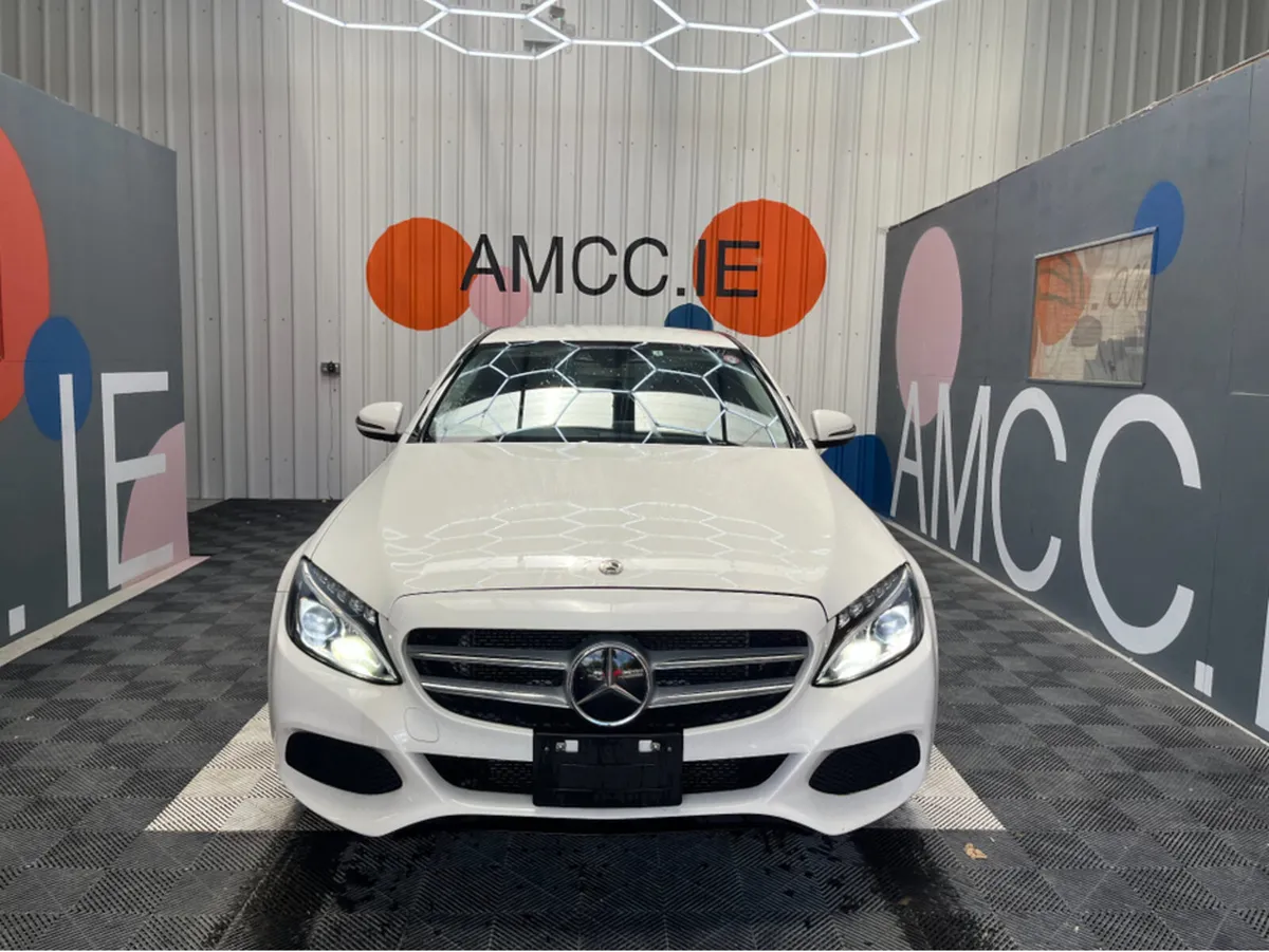 Mercedes-Benz C-Class C180 / 34k KMs / REVERSE CAM - Image 2
