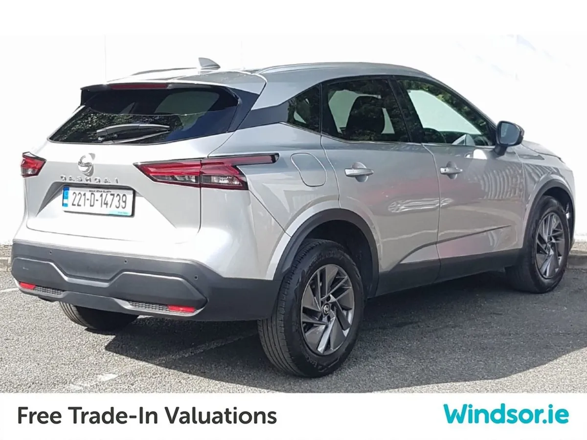 Nissan QASHQAI 1.3 PET Mild Hybrid SV CVT  3 000 - Image 3