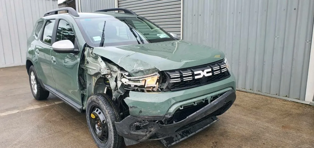 231 DACIA DUSTER DIESEL - Image 3