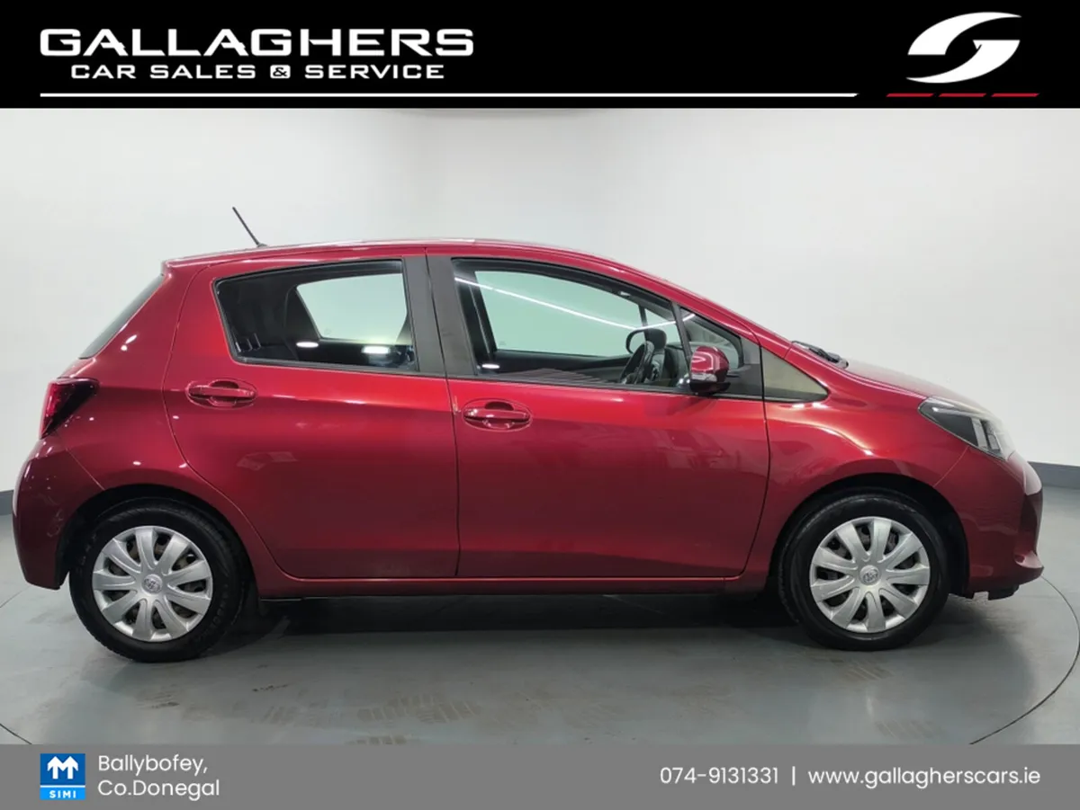 Toyota Yaris (161) 1.33 LUNA AUTO - Image 3
