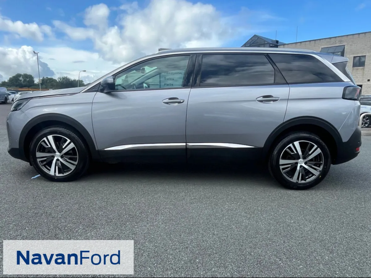 Peugeot 5008 ALLURE 1.2 130 - Image 3