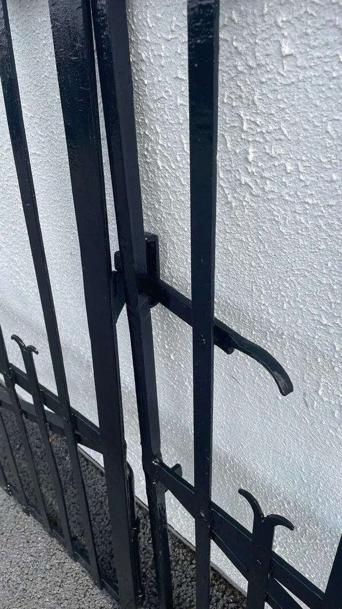 Vintage Wrought Iron Gates - Image 4