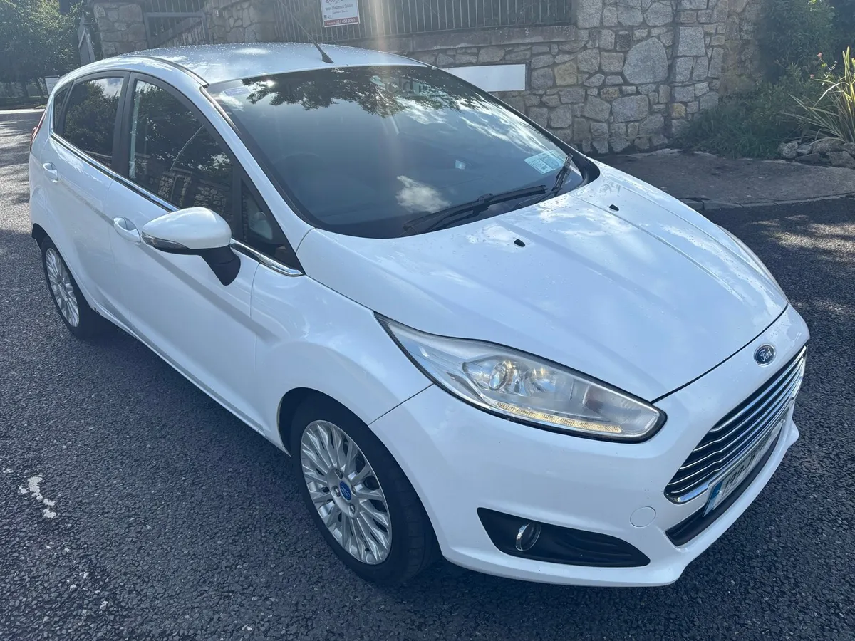 132 FORD FIESTA NCT 10/26 - Image 1