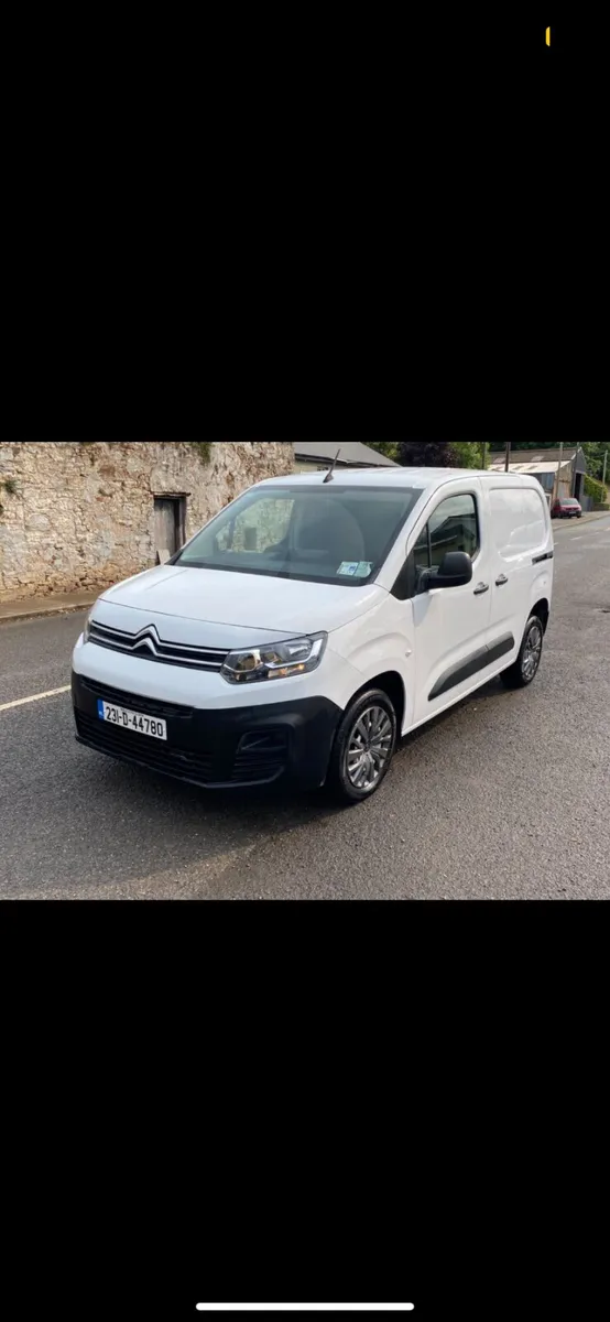 2023 Citroen Berlingo - Image 1