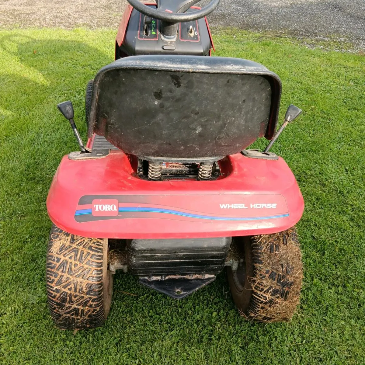 Toro wheel horse in good going order - Image 3