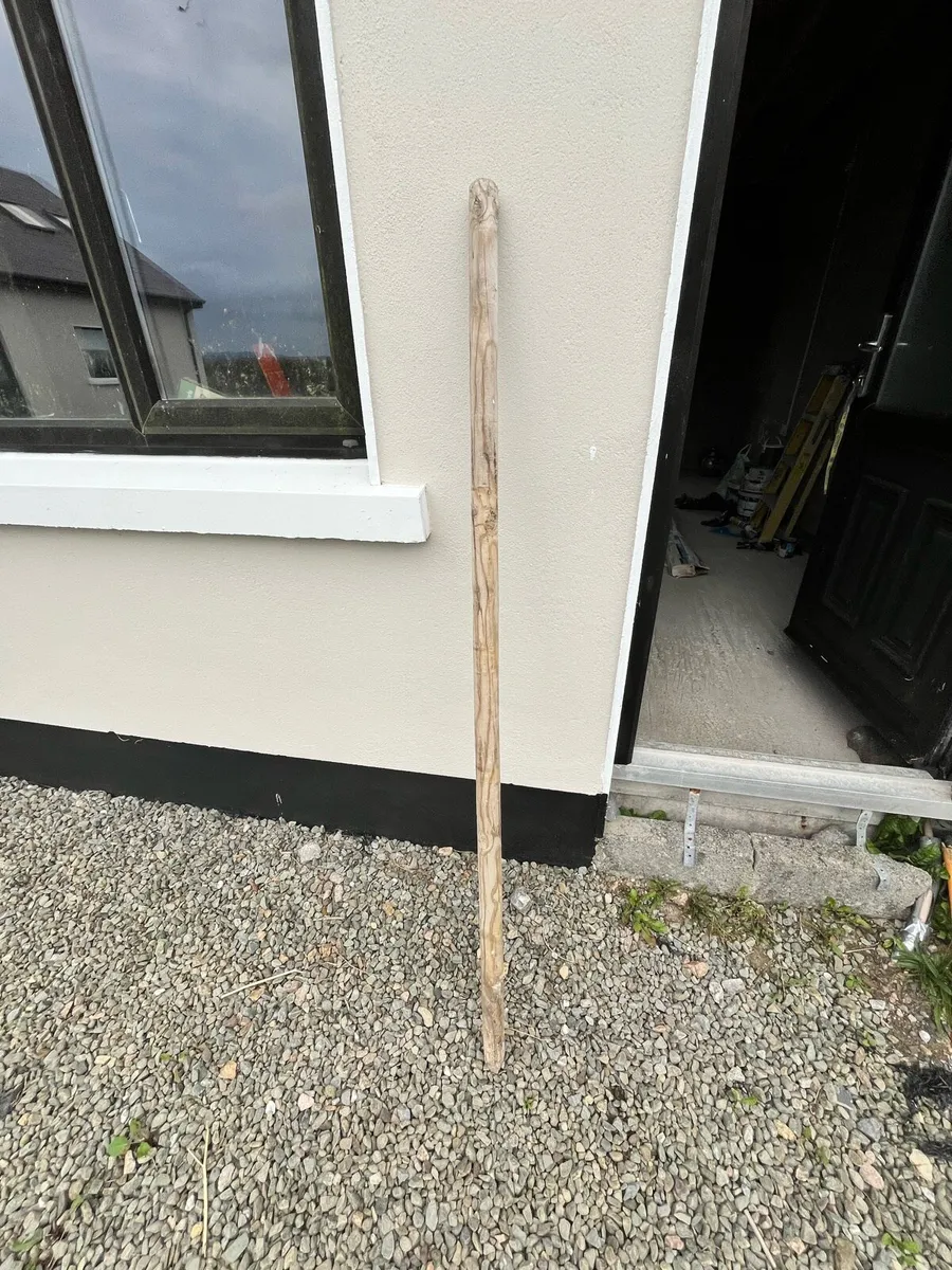 Fencing posts - Image 2