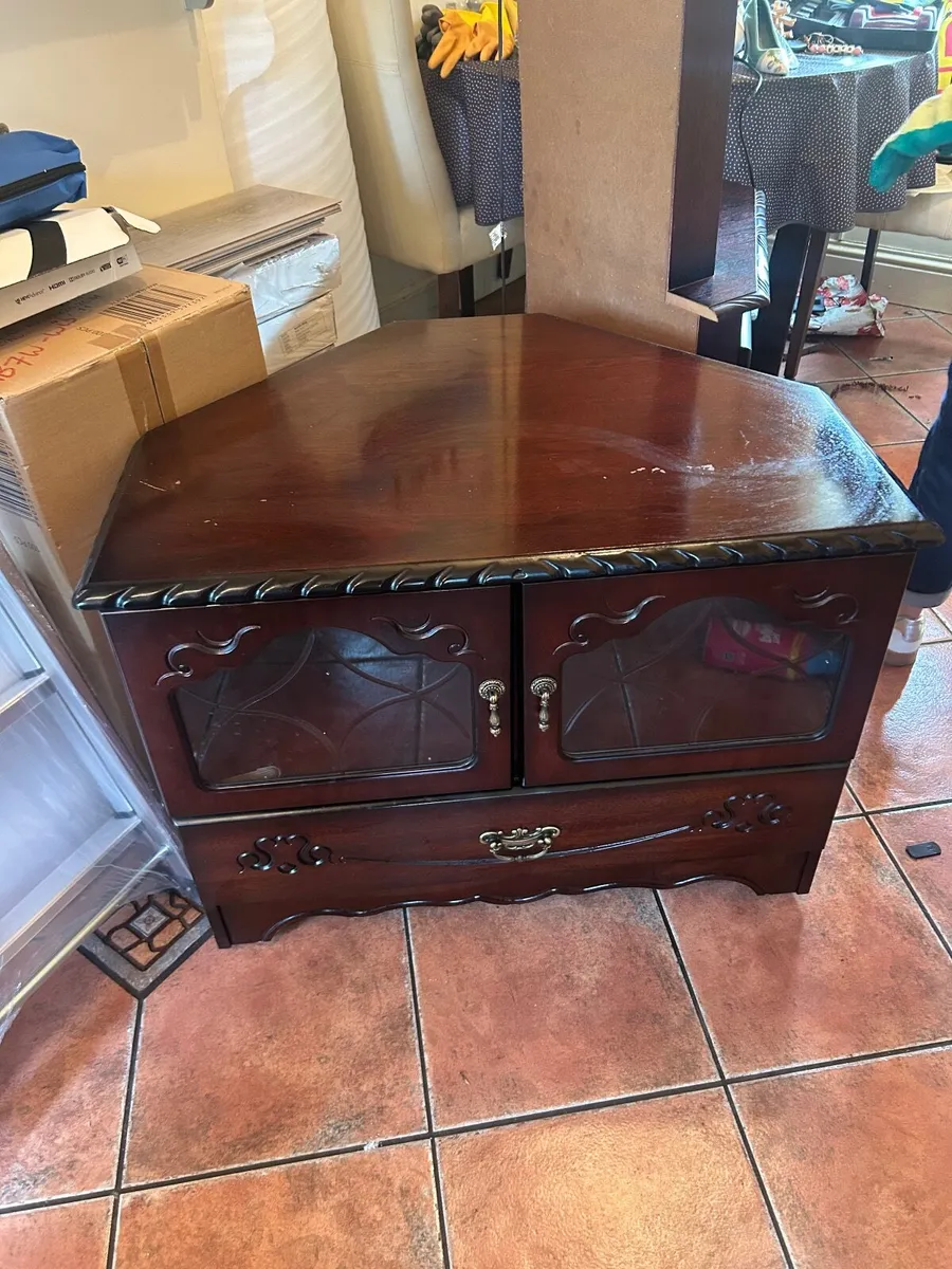 TV Stand and cabinet - Image 2