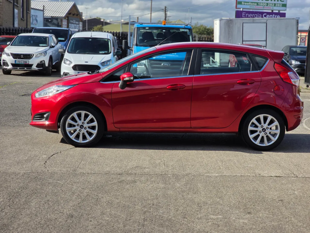 Ford Fiesta 1.25 Petrol Titanium - Image 3