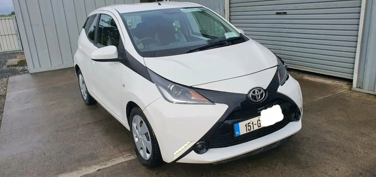 151 TOYOTA AYGO - Image 1