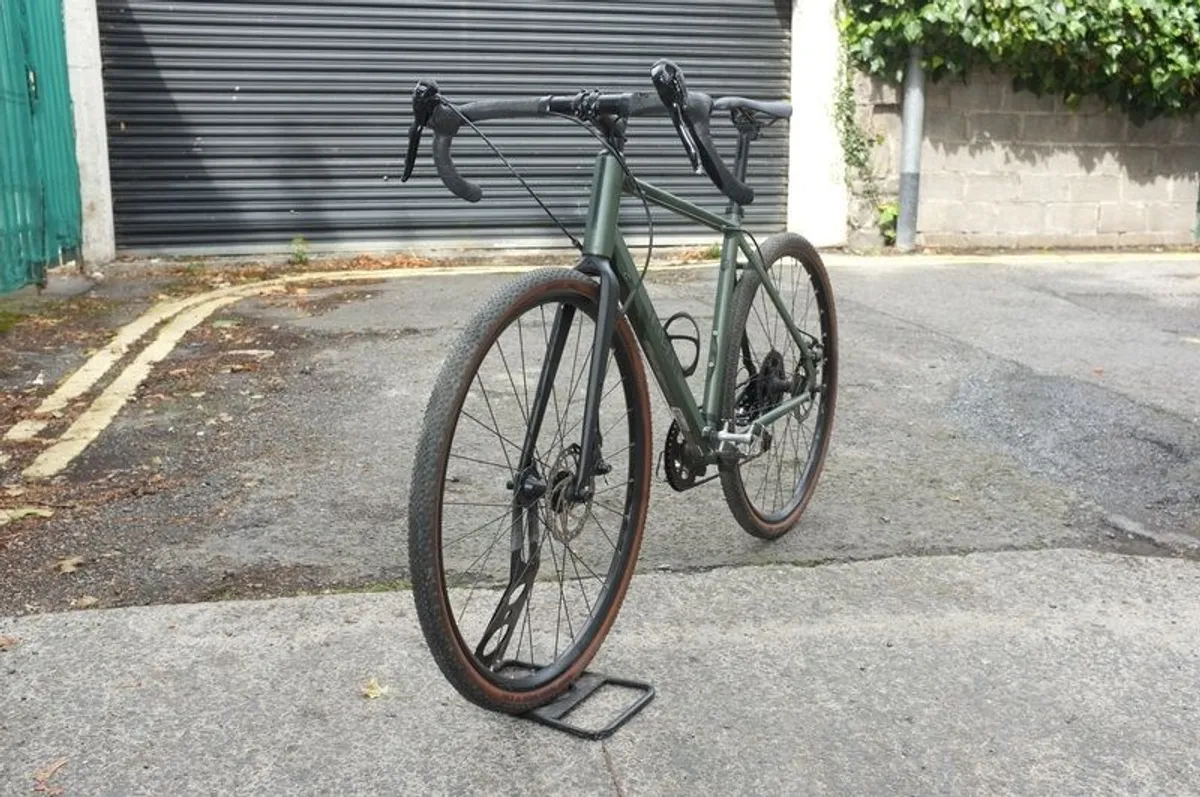 Triban GRVL 120 gravel bike - Image 1