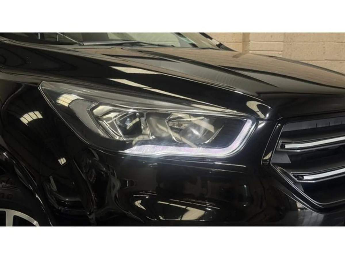 Ford Kuga 1.5 Tdci St-line 120PS 5DR - Image 4