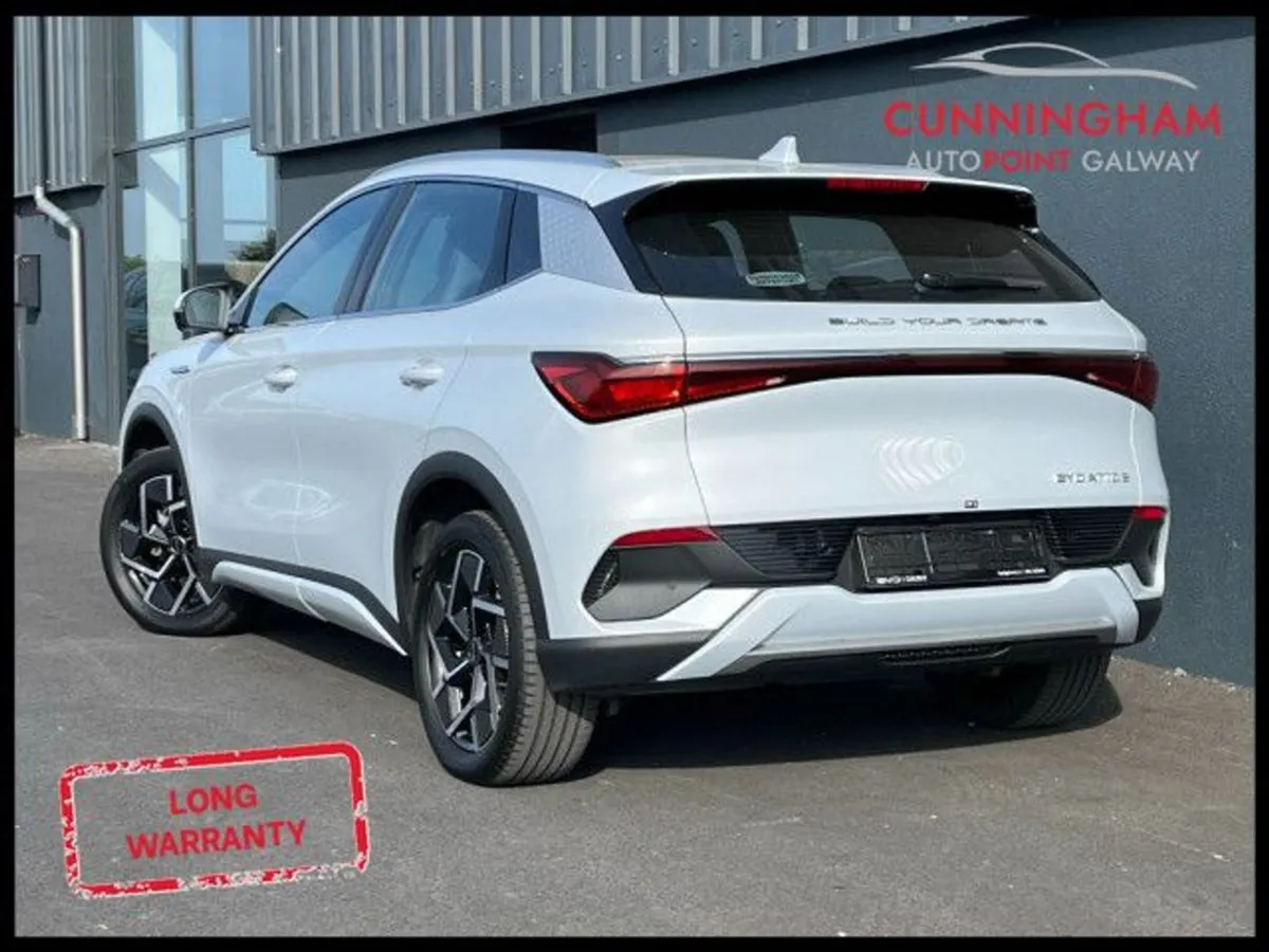 BYD ATTO 3 Design 60.5kwh - Image 2