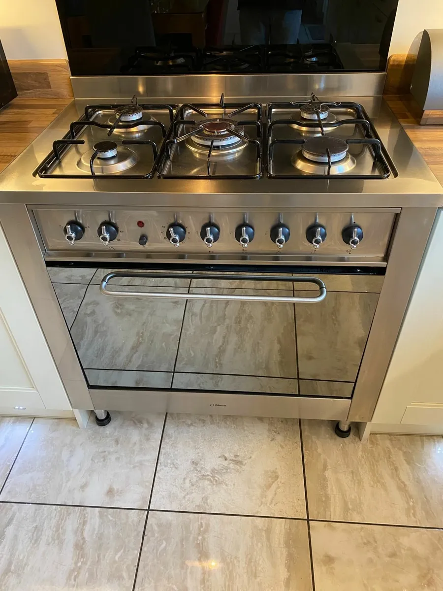 Stainless Steel Cooker - Image 1