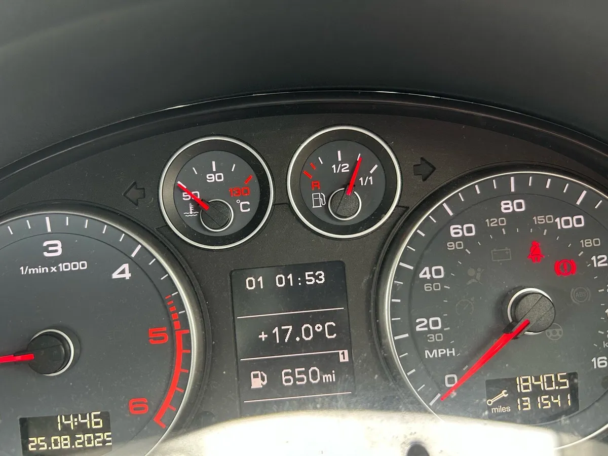 Audi A3 hatchback - Image 2