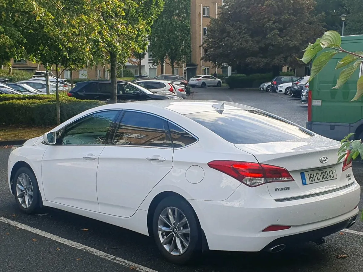Hyundai i40 TRADE IN - Image 4
