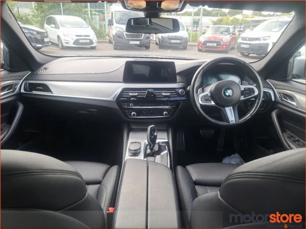 BMW 5 Series 530e M Sport Auto - Image 4