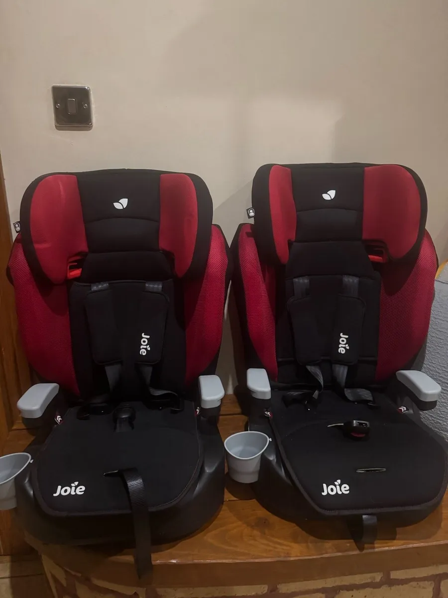 Car Seat - Image 1