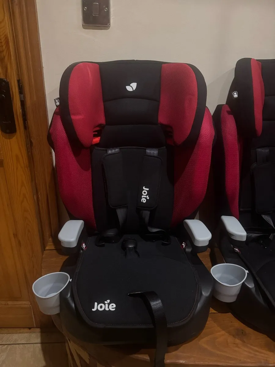 Car Seat - Image 2