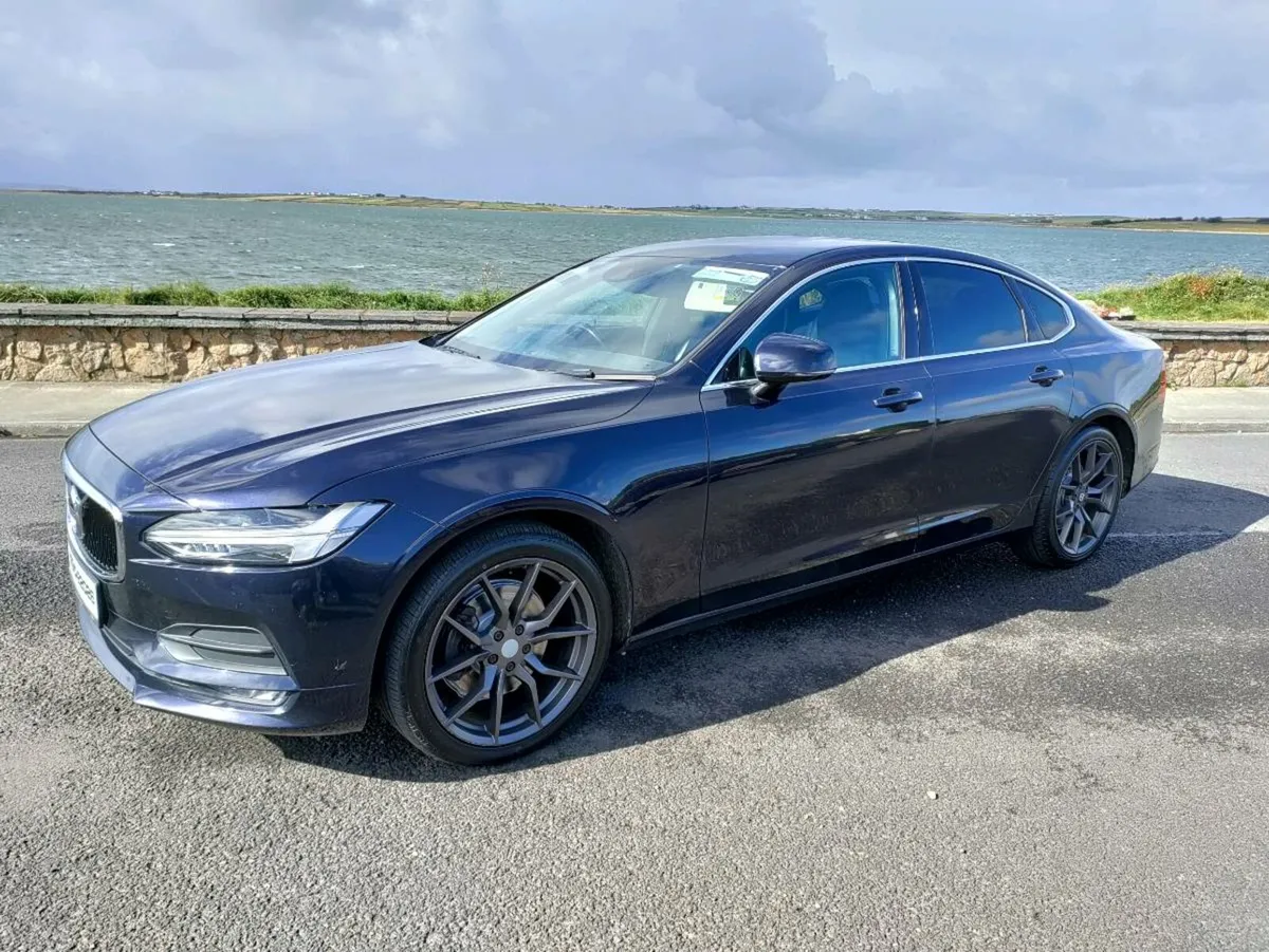 2017 Volvo s90 - Image 3